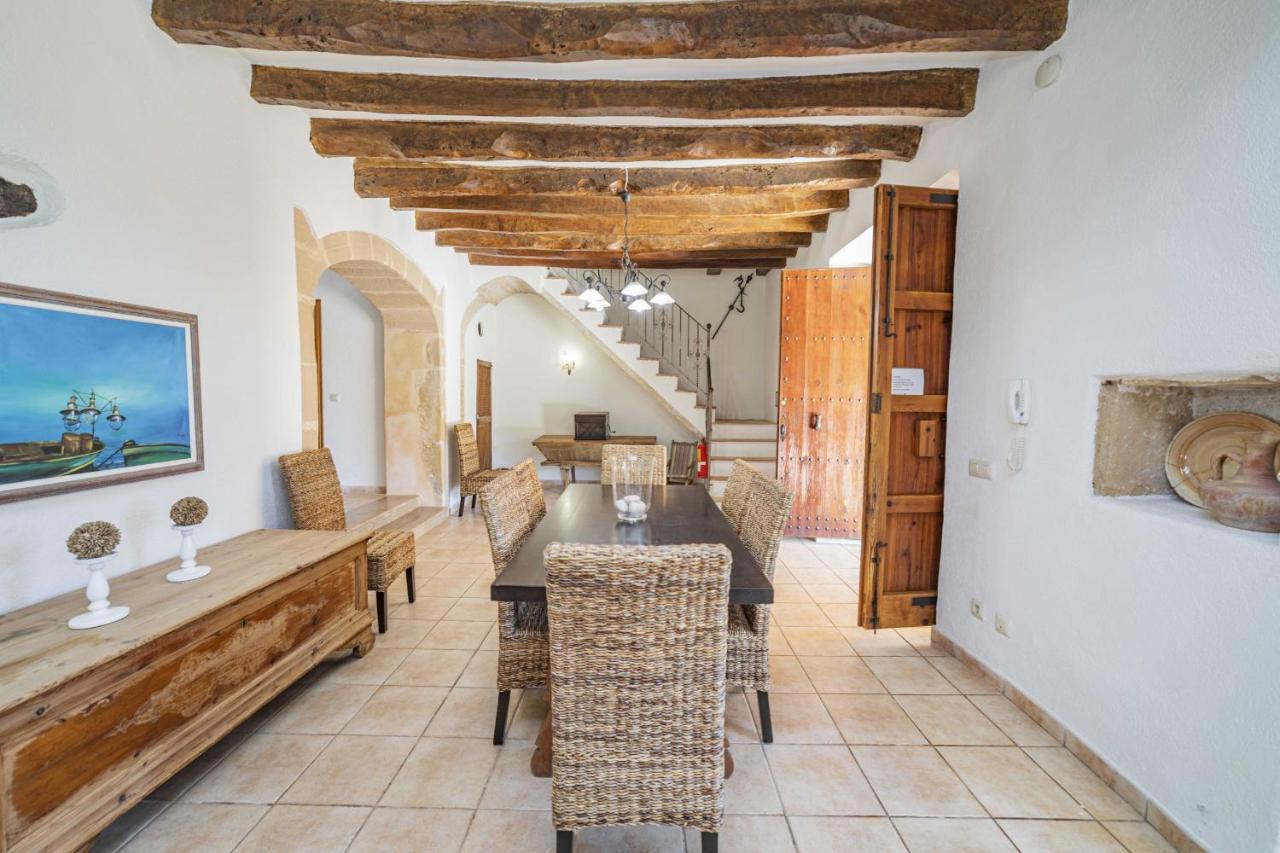 Villa Sa Font / Les Cases De La Font Pollença